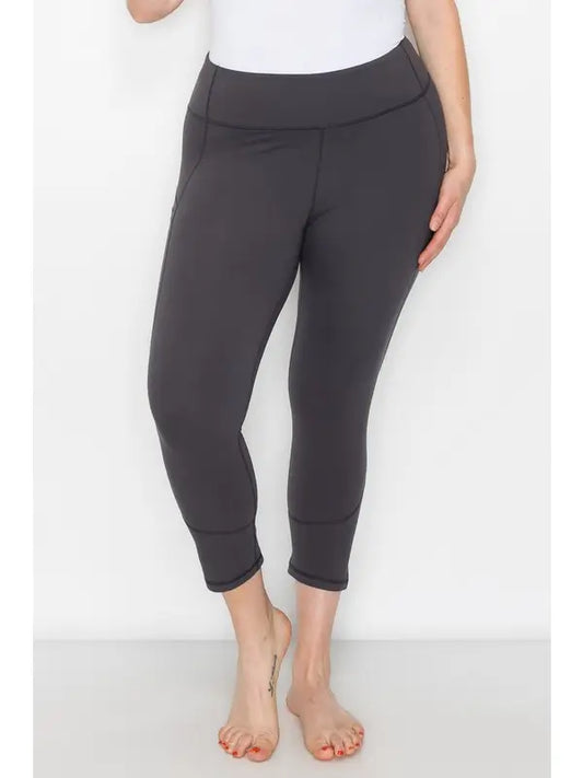 Charcoal High-Waist Capri Yoga Pants With Side Pockets - High-Quality Leggings