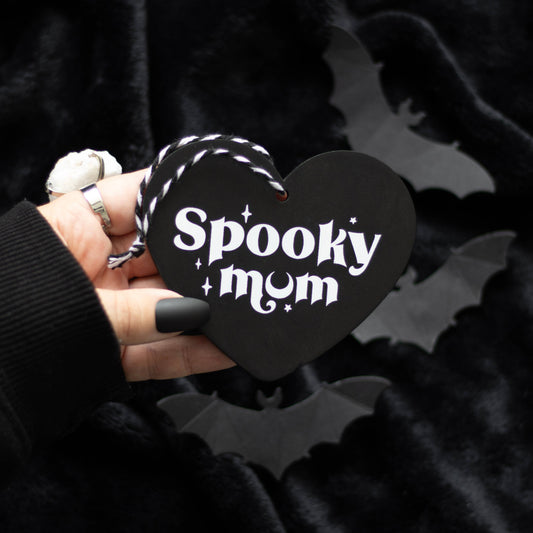 Spooky Mum Mom Gothic Hanging Heart Sign