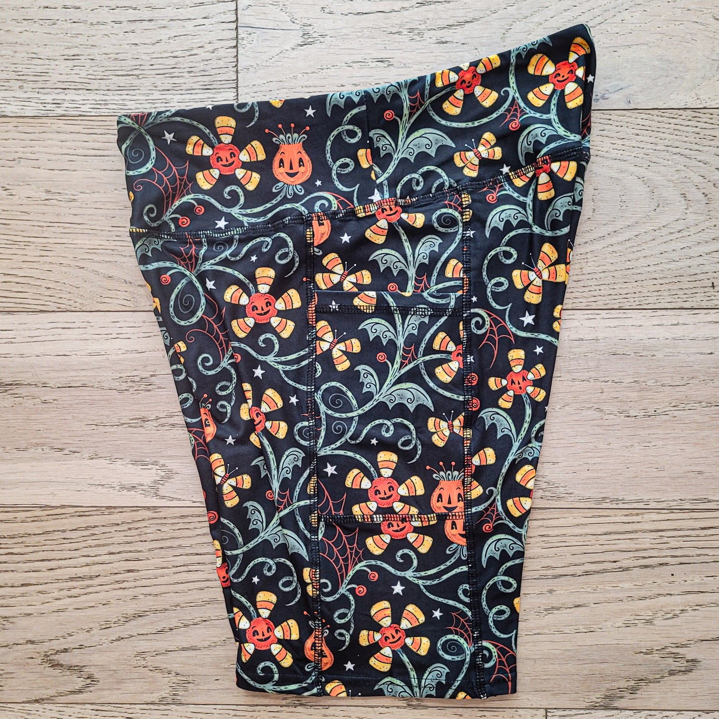 Spooky Sweet Garden (Johanna Parker Exclusive) Pocket Biker Shorts - High-quality Handcrafted Vibrant Bike Shorts