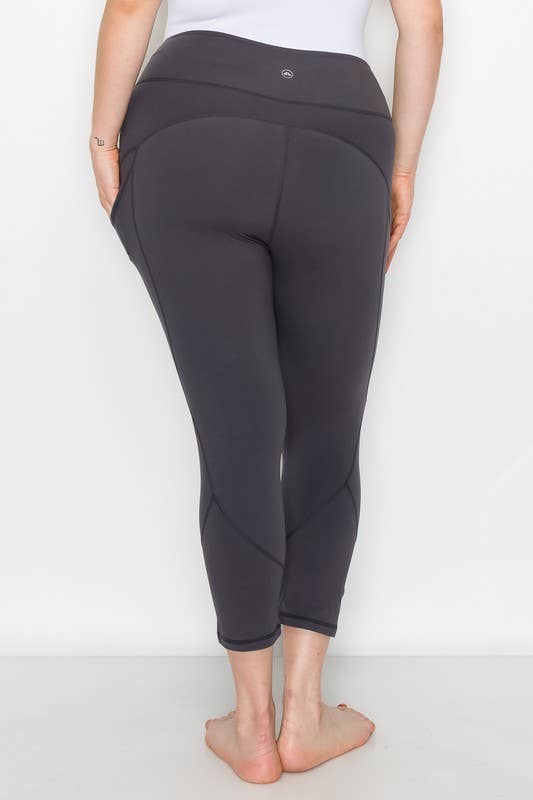 Charcoal High-Waist Capri Yoga Pants With Side Pockets - High-Quality Leggings