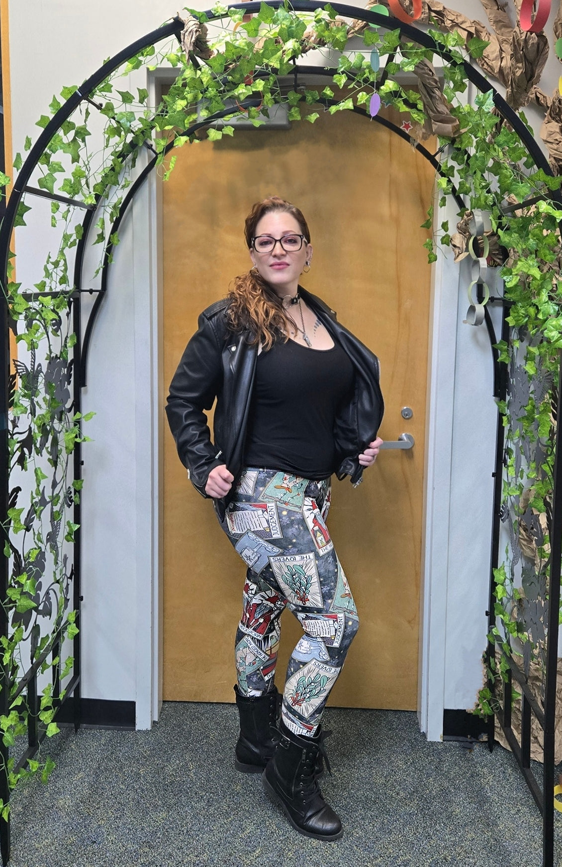Christmas Tarot (Semi-Exclusive) - Witchy Witchmas Creepmas High-quality Handcrafted Vibrant Leggings