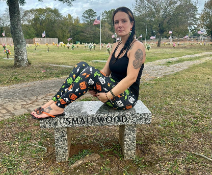 Boo Buckets - The Sketchy Pumpkin (Exclusive) - Pocket Leggings