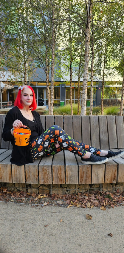 Boo Buckets - The Sketchy Pumpkin (Exclusive) - Pocket Leggings