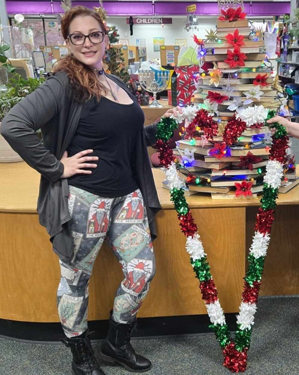 Christmas Tarot (Semi-Exclusive) - Witchy Witchmas Creepmas High-quality Handcrafted Vibrant Leggings