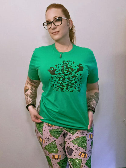 "Creepmas Tree" Spooky Holiday Tee - Unisex Shirt