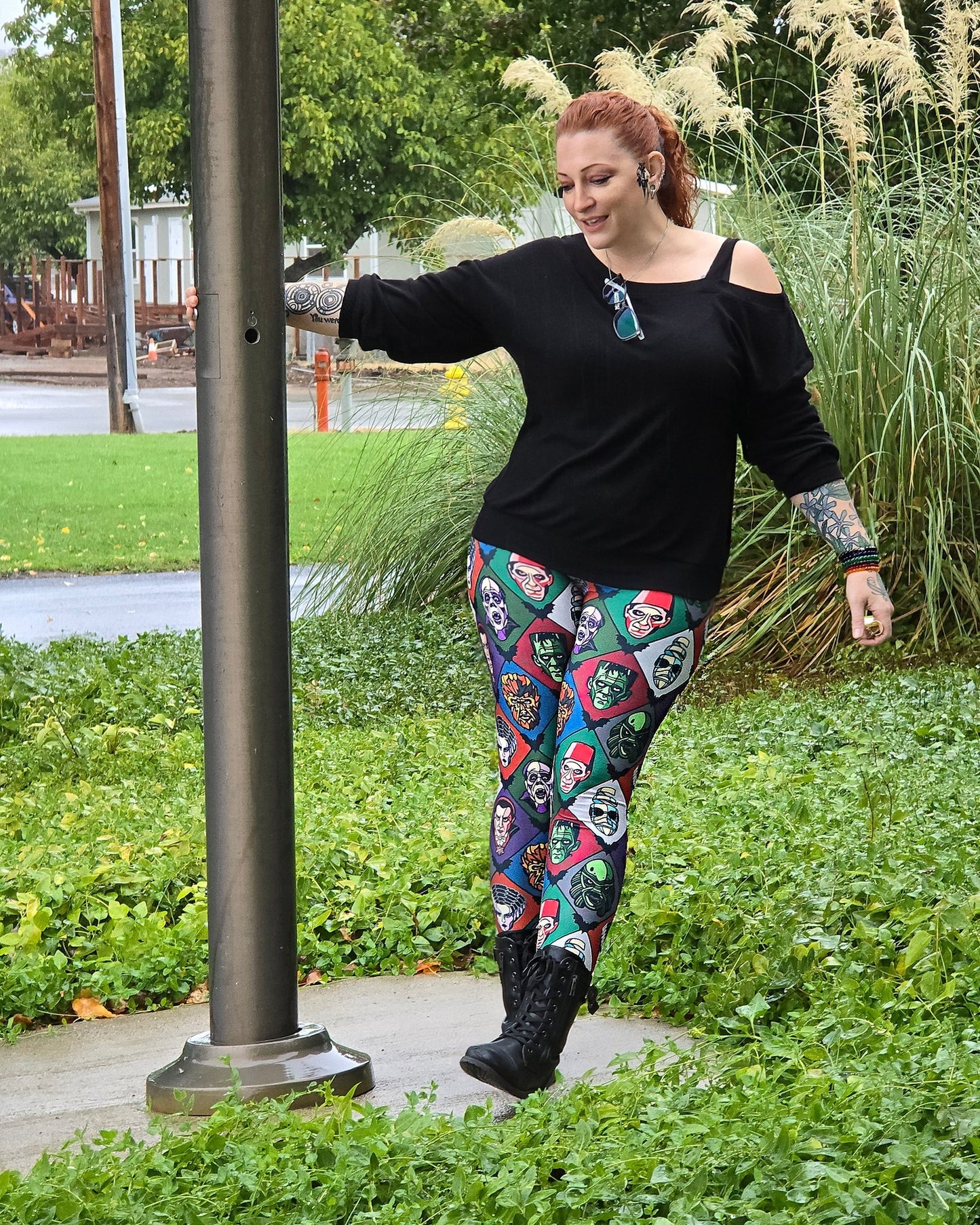 Uni Monsters Semi-Exclusive Leggings - High-quality Handcrafted Vibrant