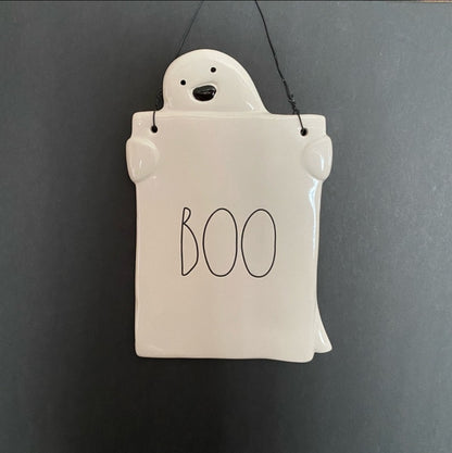 Ghost Hanging Wall Decor